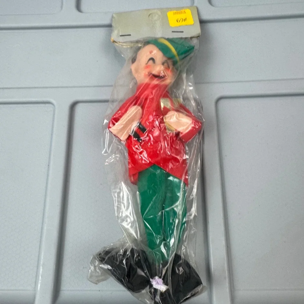 VTG Unbranded Made in Japan Christmas Elf Ornament OS Red Green Felt Pixie 7